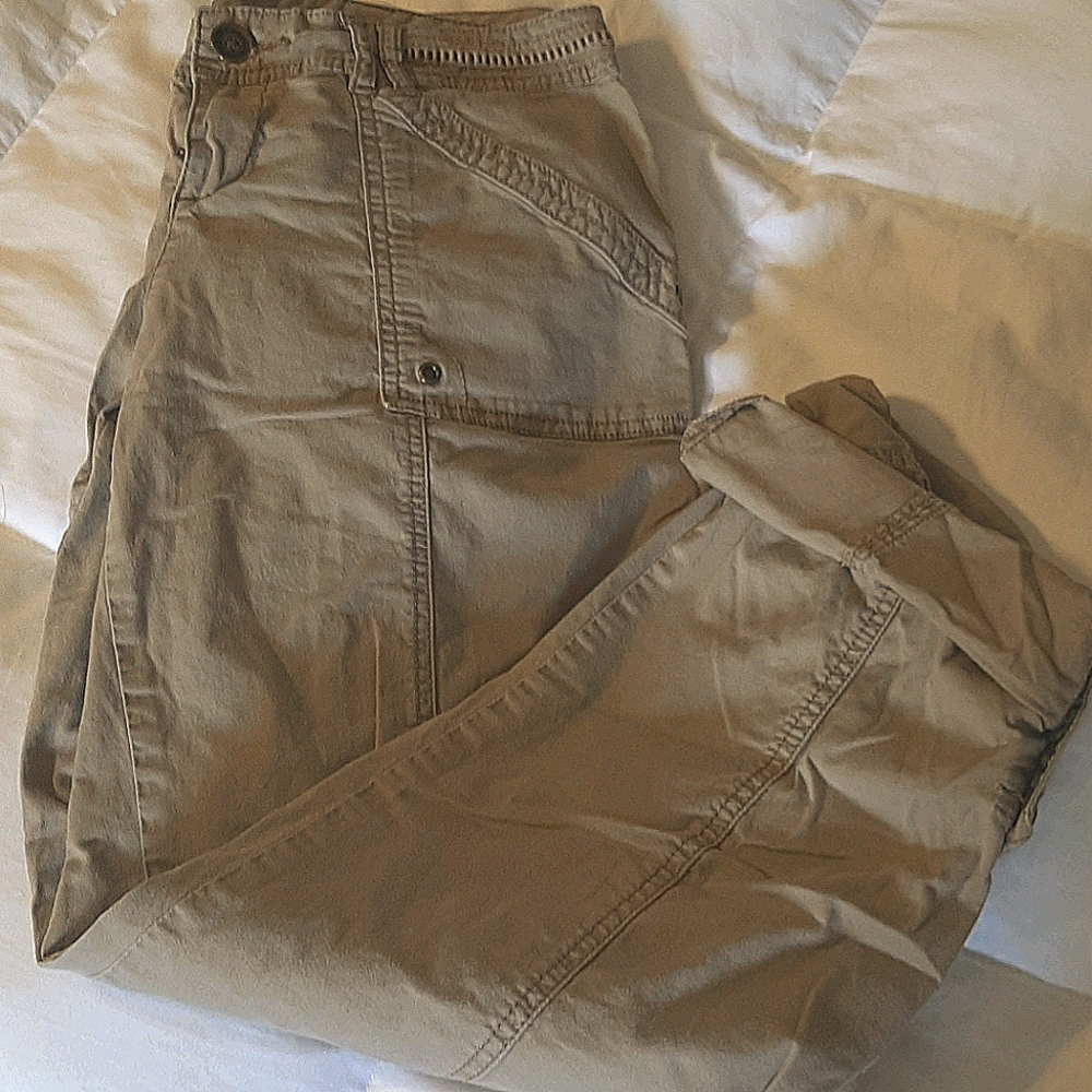Maurices Capris